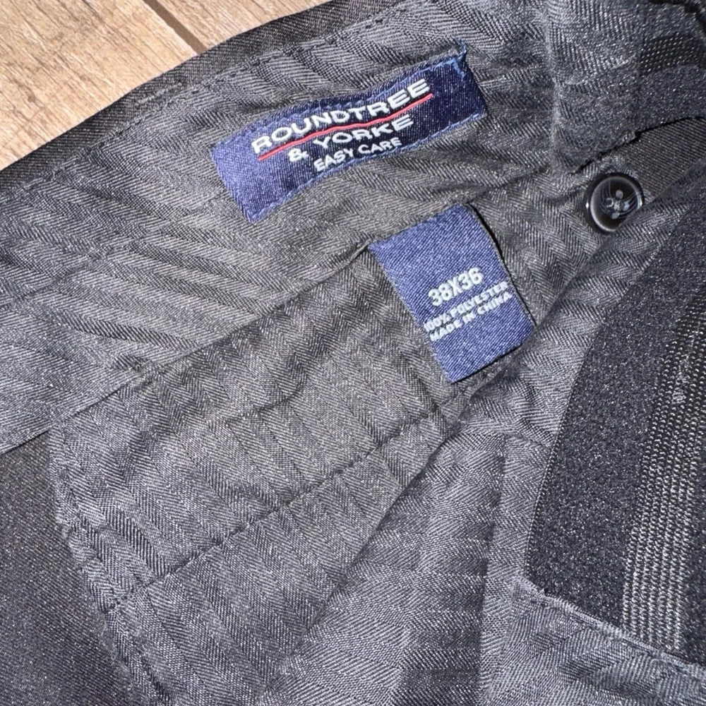 Roundtree & Yorke Men’s Black Easy Care Slacks‎ – Size 38 x 36